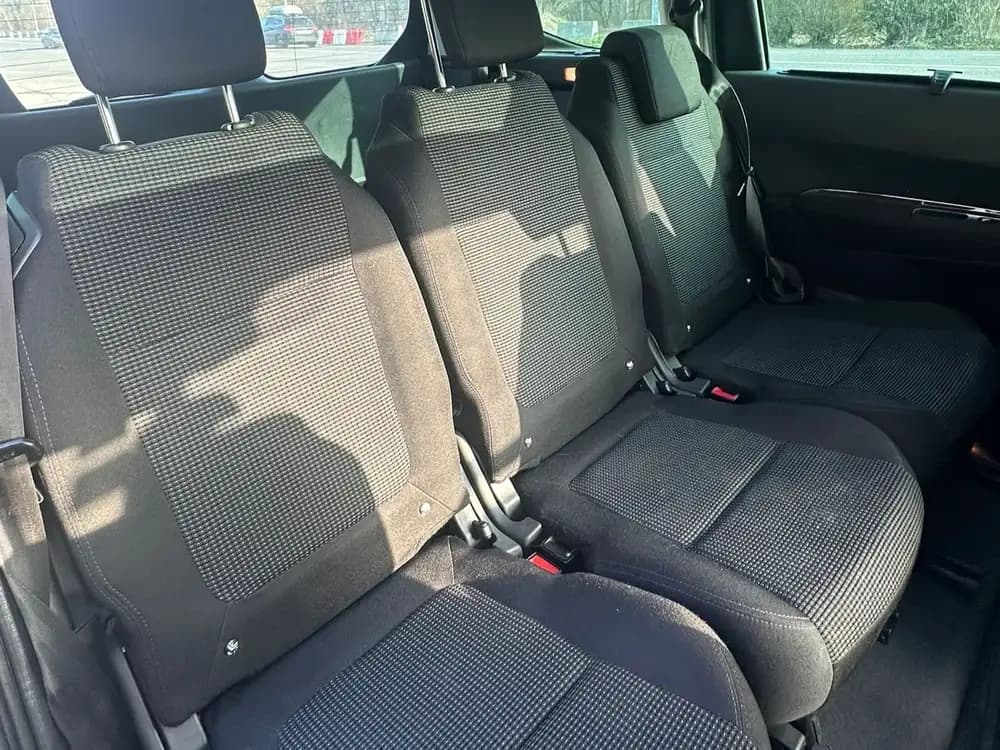 PEUGEOT 5008 - Foto 16 | Clidrive