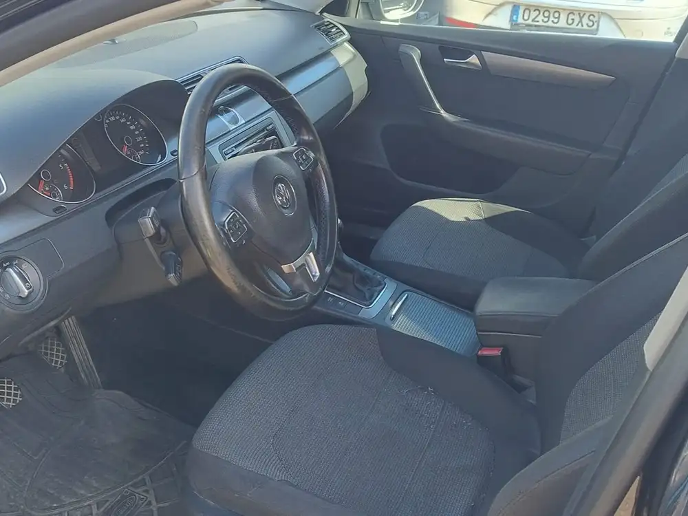 VOLKSWAGEN passat de segunda mano | Clidrive