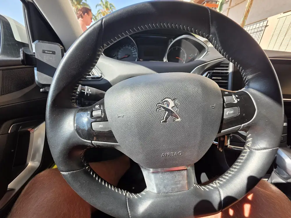PEUGEOT 308 de segunda mano | Clidrive
