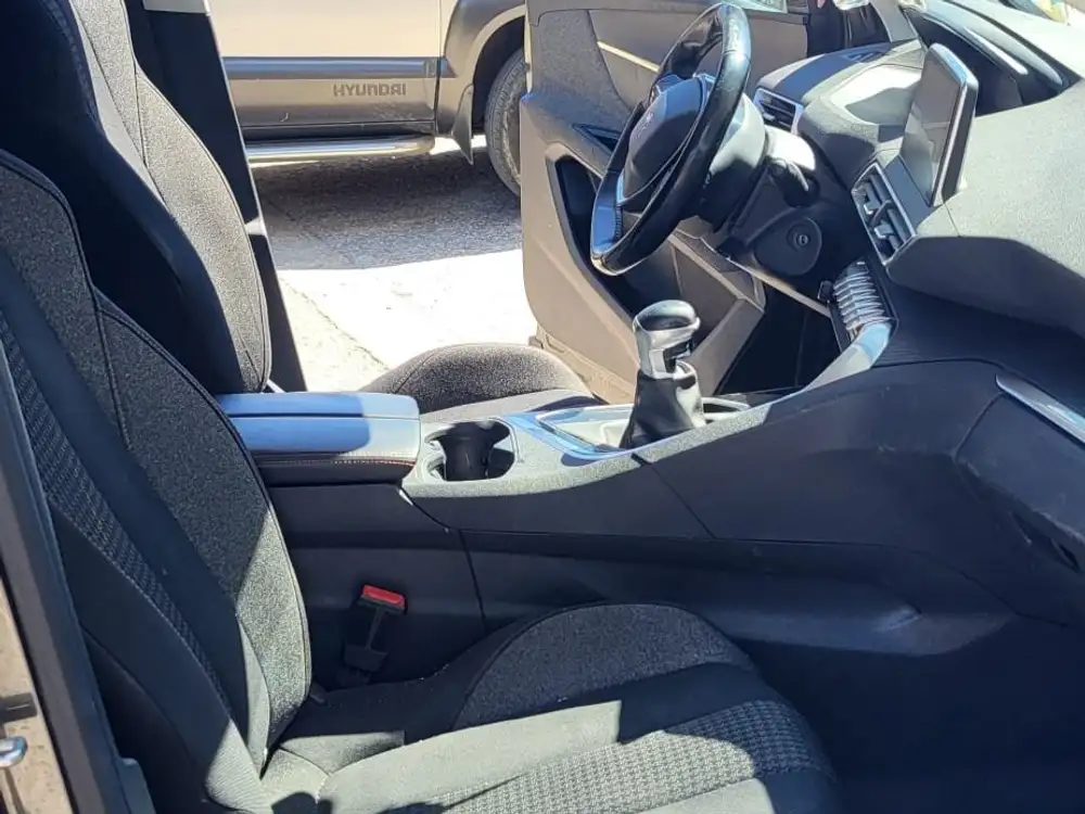 PEUGEOT 3008 - Foto 11 | Clidrive