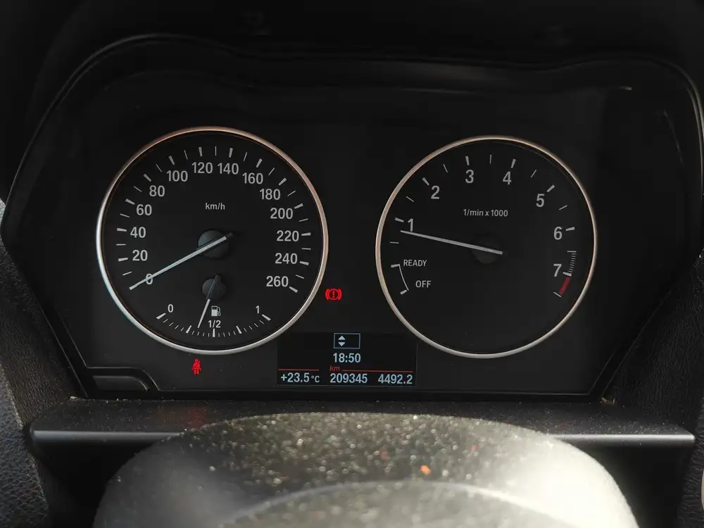 BMW serie 1 - Foto 10 | Clidrive