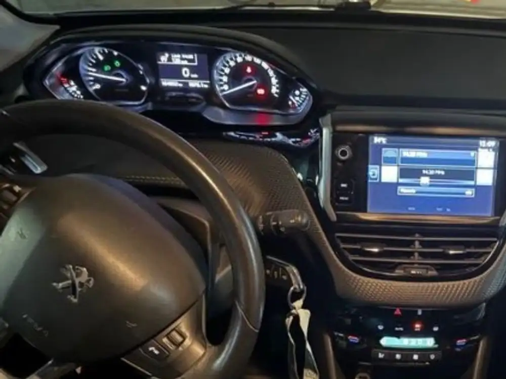 PEUGEOT 2008 - Foto 5 | Clidrive