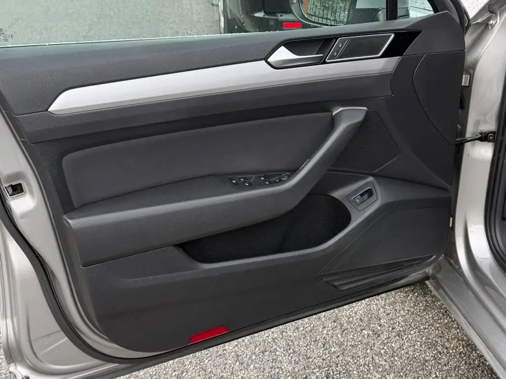 VOLKSWAGEN passat de segunda mano | Clidrive
