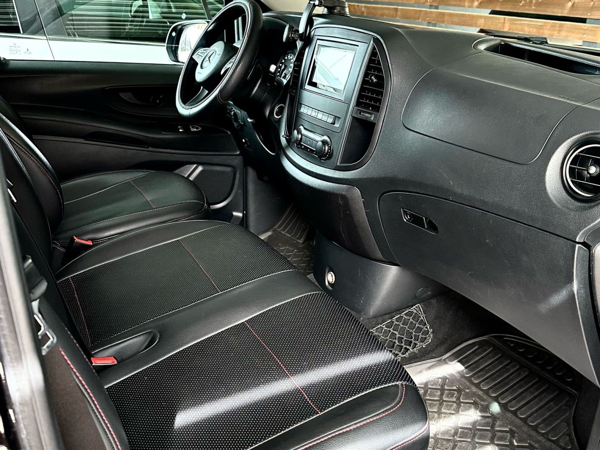 MERCEDES vito