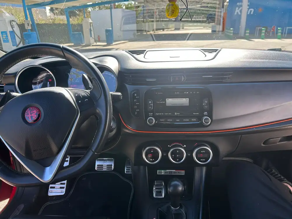 ALFA ROMEO giulietta - Foto 6 | Clidrive