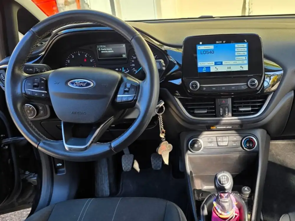 FORD fiesta - Foto 5 | Clidrive