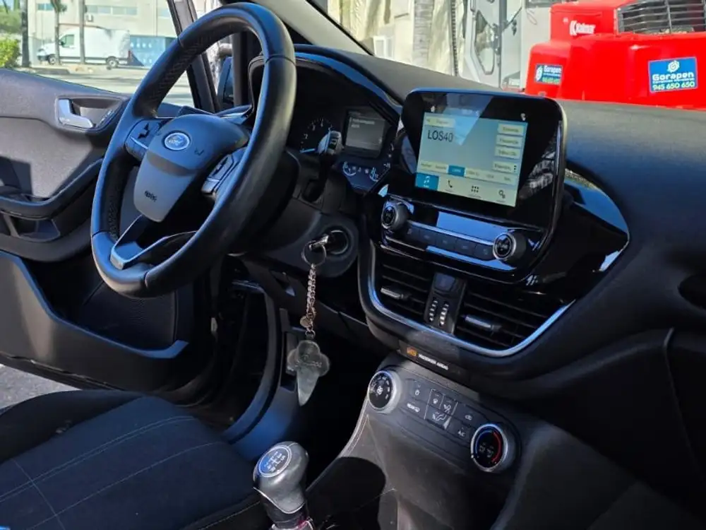 FORD fiesta - Foto 6 | Clidrive