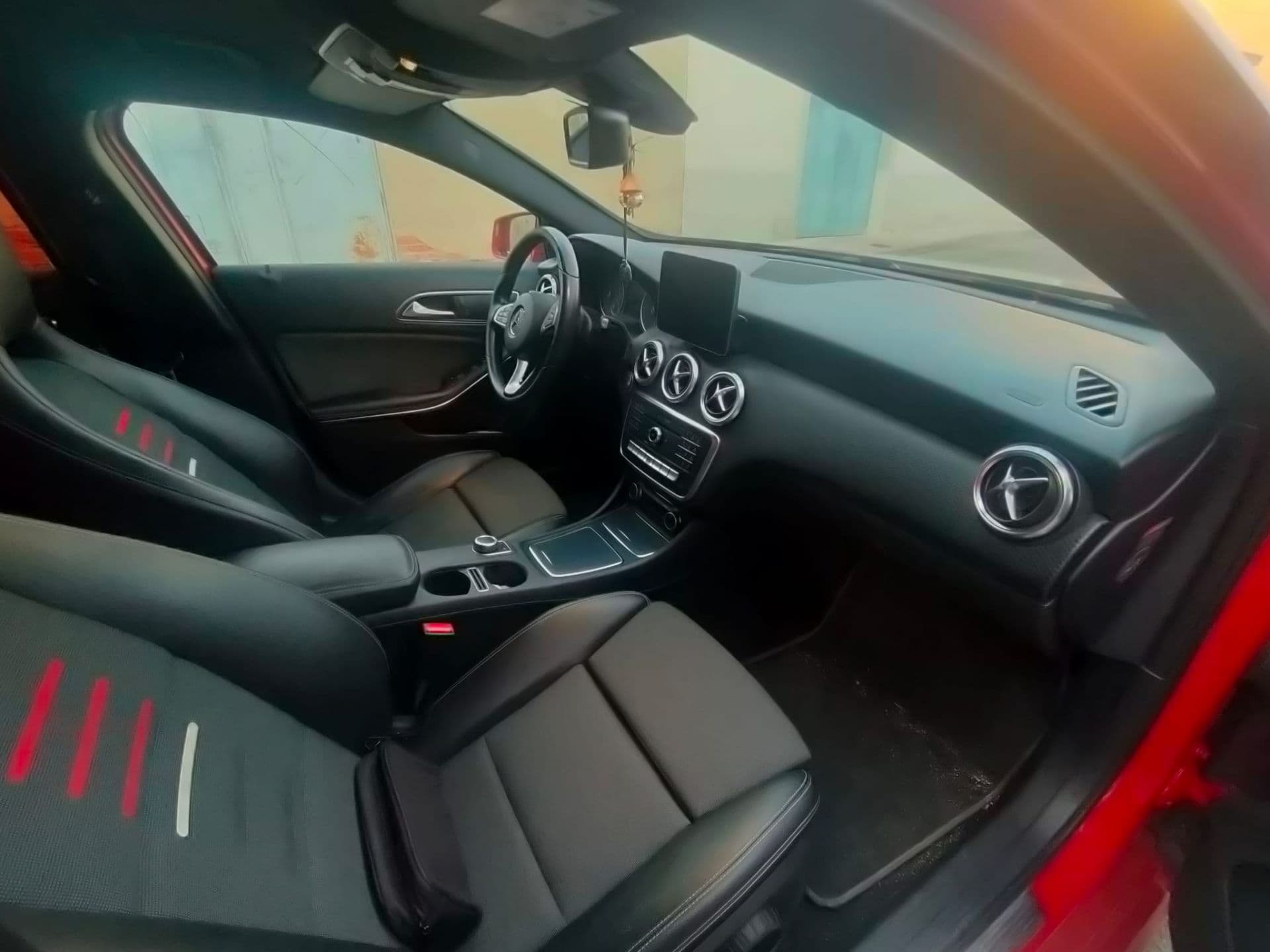 MERCEDES clase a