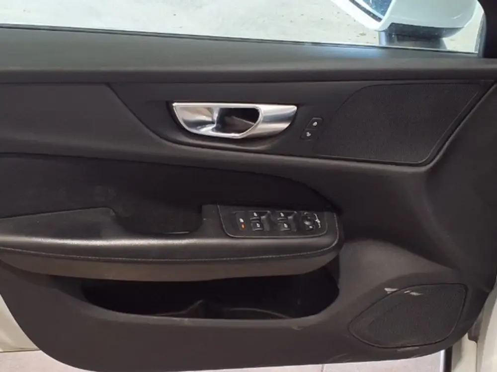 VOLVO V60 - Foto 10 | Clidrive