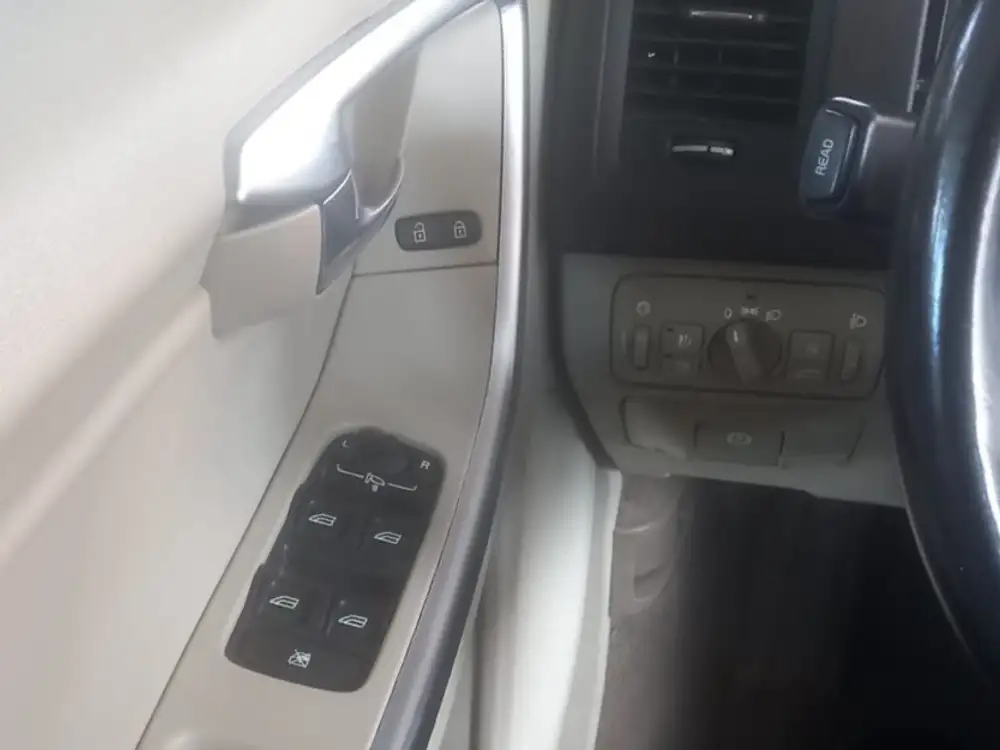 VOLVO xc60 - Foto 7 | Clidrive