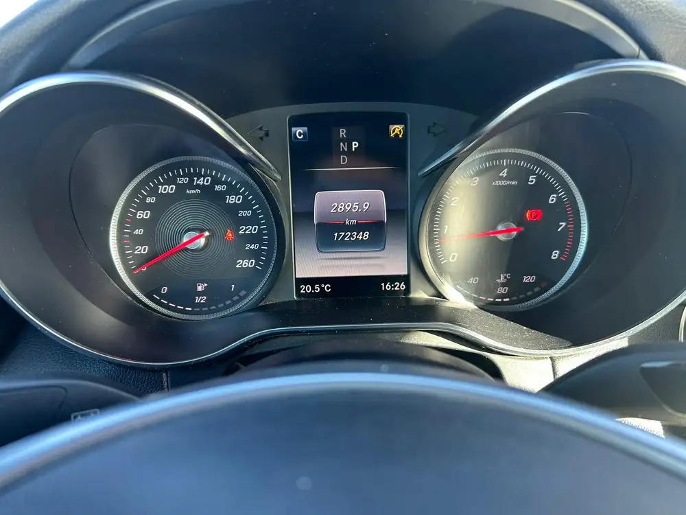 MERCEDES clase c - Foto 8 | Clidrive