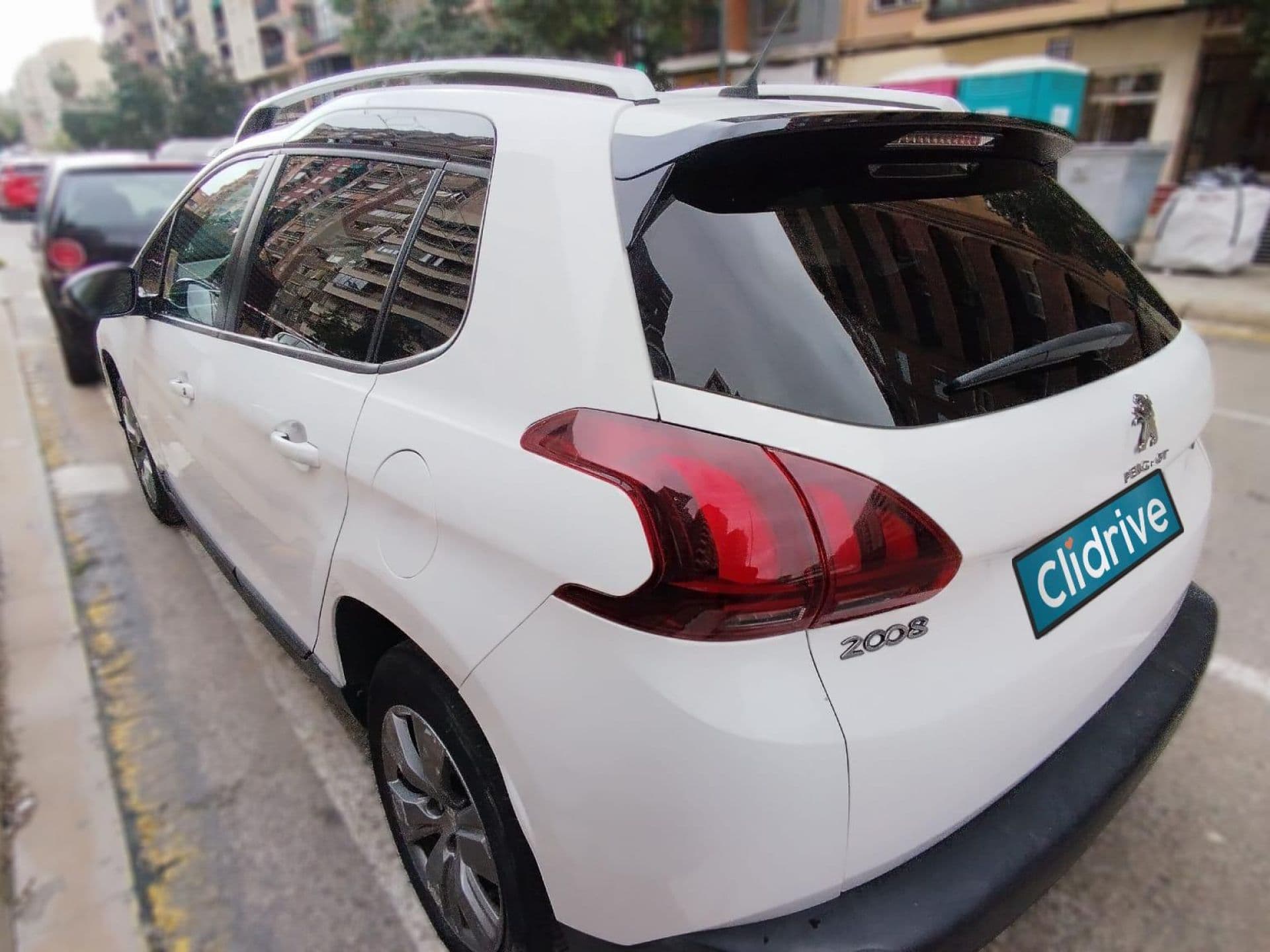 PEUGEOT 2008