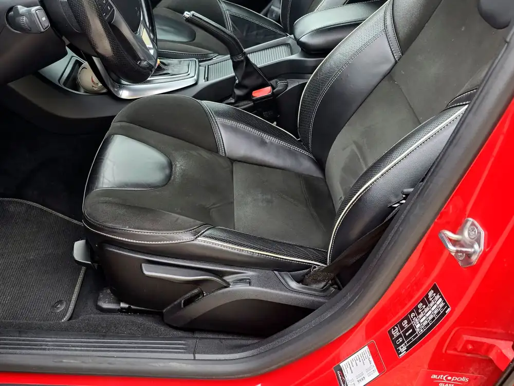 VOLVO V40 - Foto 15 | Clidrive