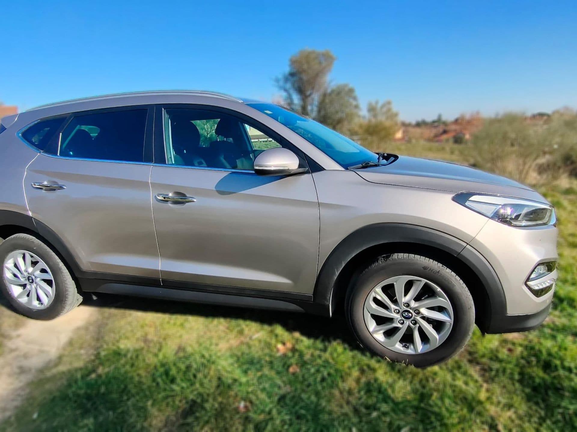 HYUNDAI tucson