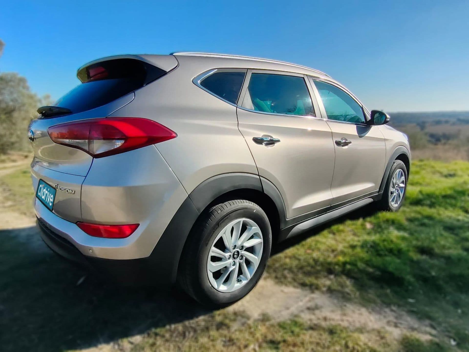 HYUNDAI tucson