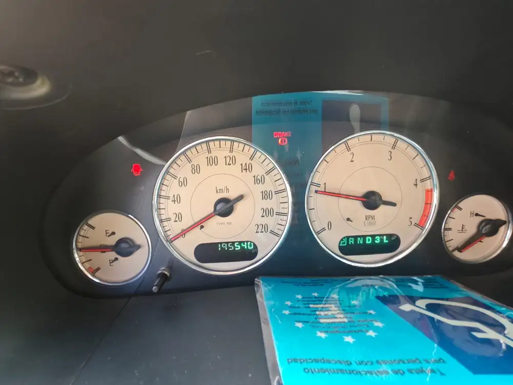 CHRYSLER voyager de segunda mano | Clidrive