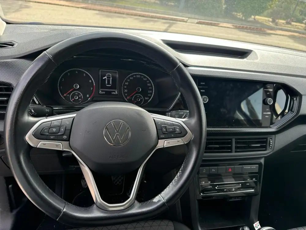 VOLKSWAGEN t-cross de segunda mano | Clidrive
