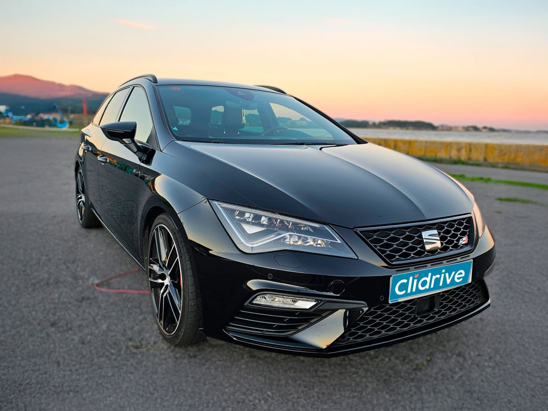 SEAT leon