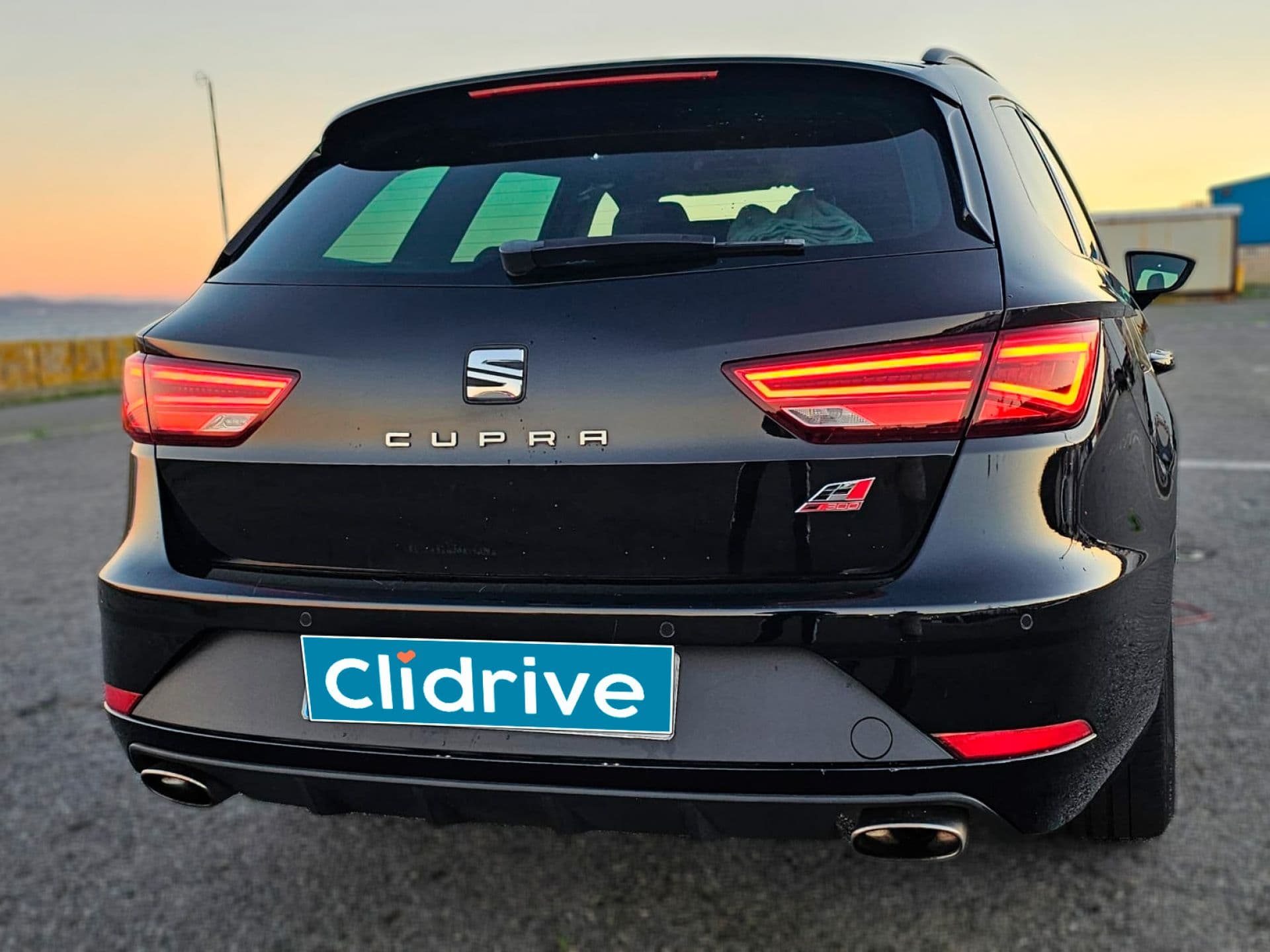 SEAT leon