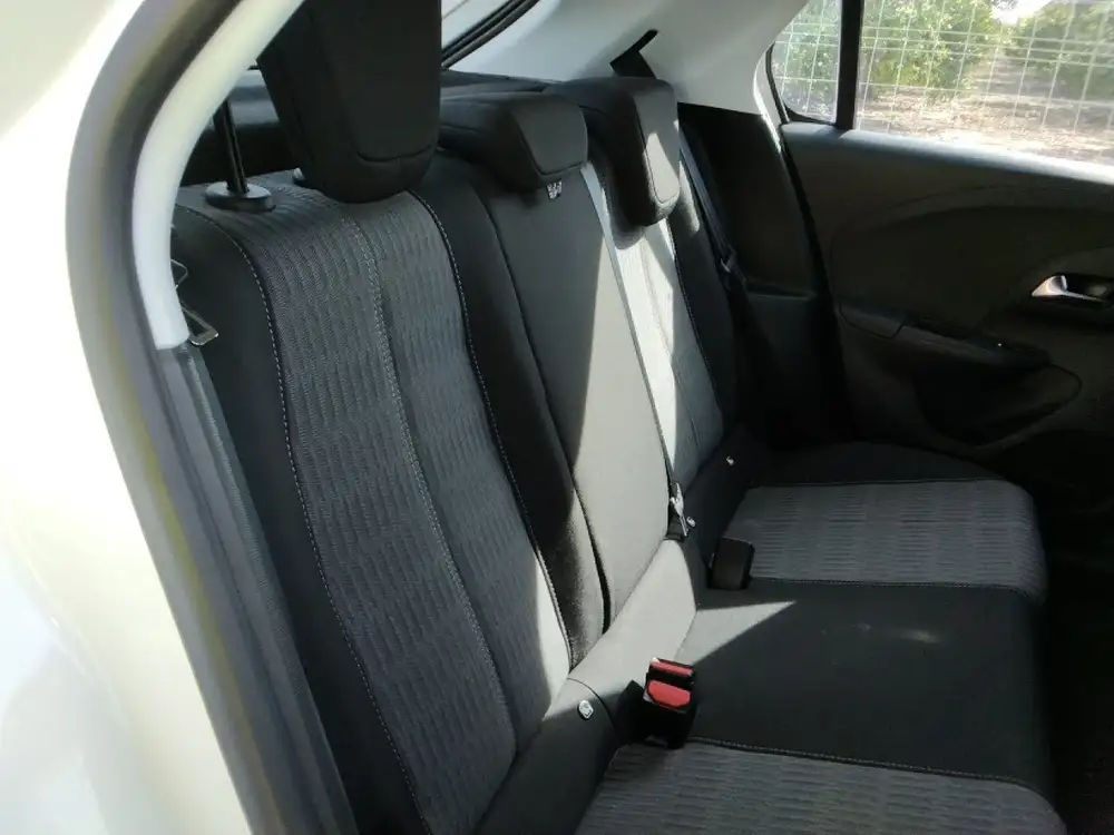 OPEL corsa - Foto 15 | Clidrive