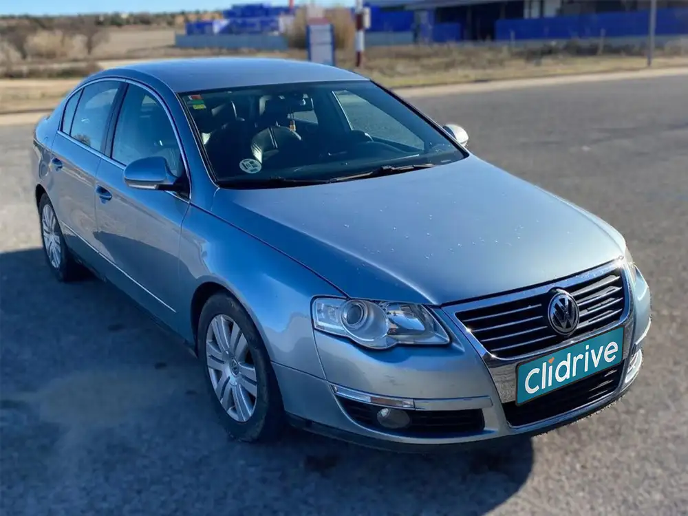 VOLKSWAGEN passat de segunda mano | Clidrive