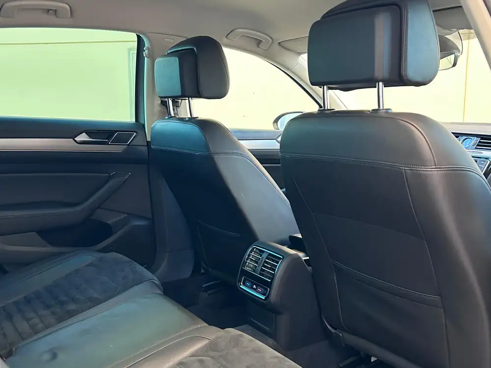 VOLKSWAGEN passat de segunda mano | Clidrive