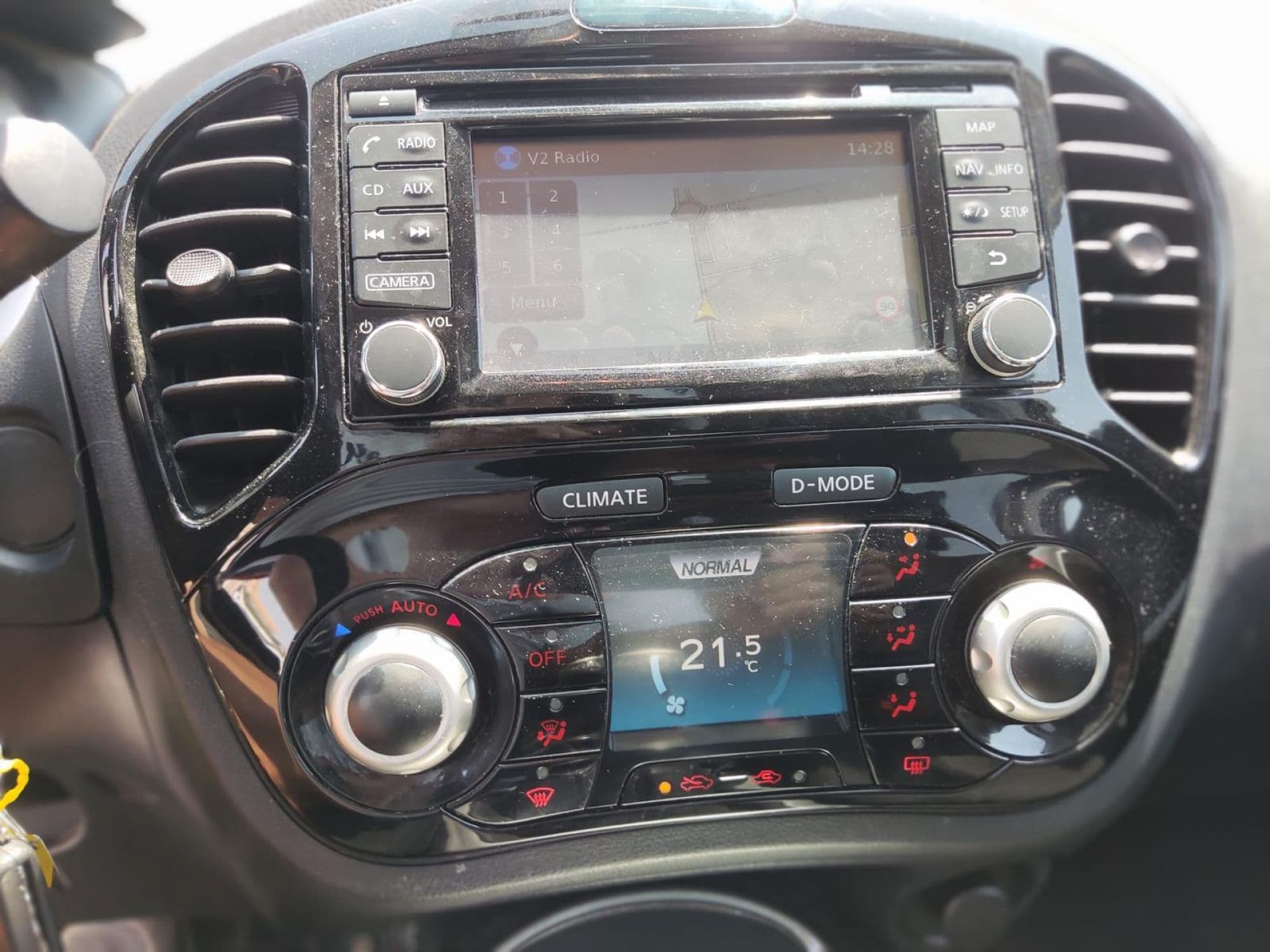 NISSAN juke