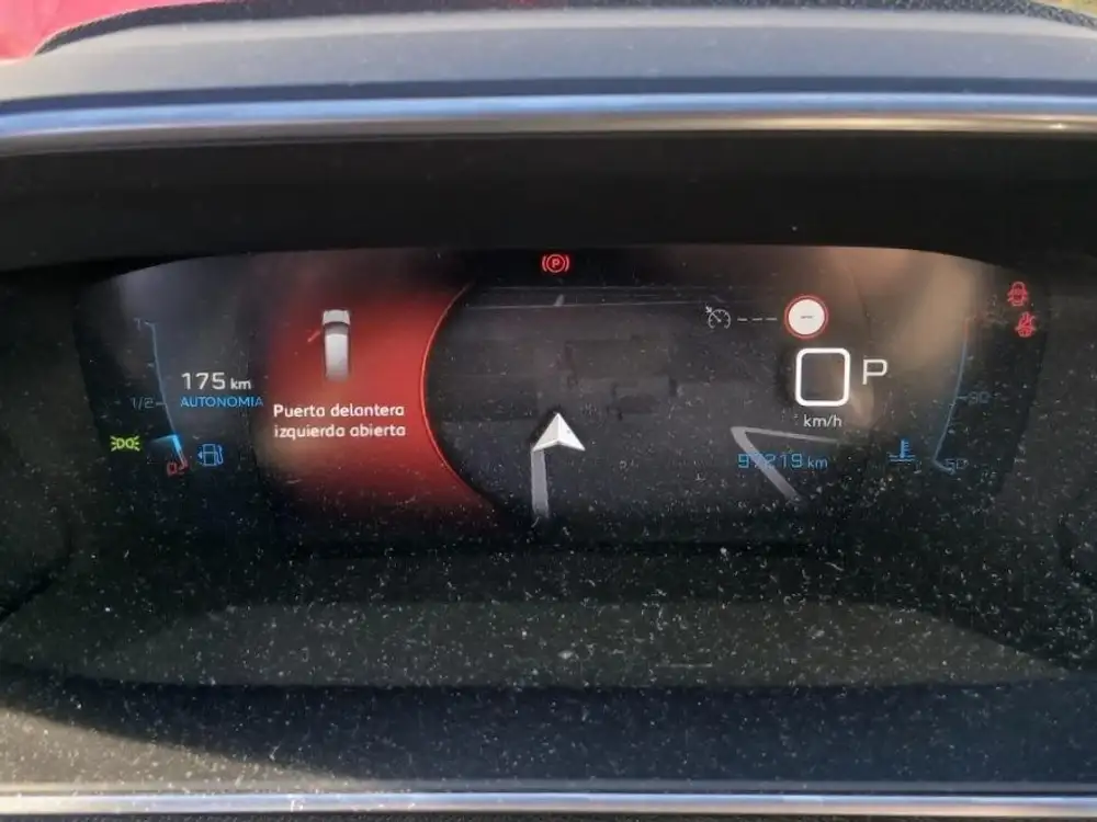 PEUGEOT 2008 - Foto 6 | Clidrive