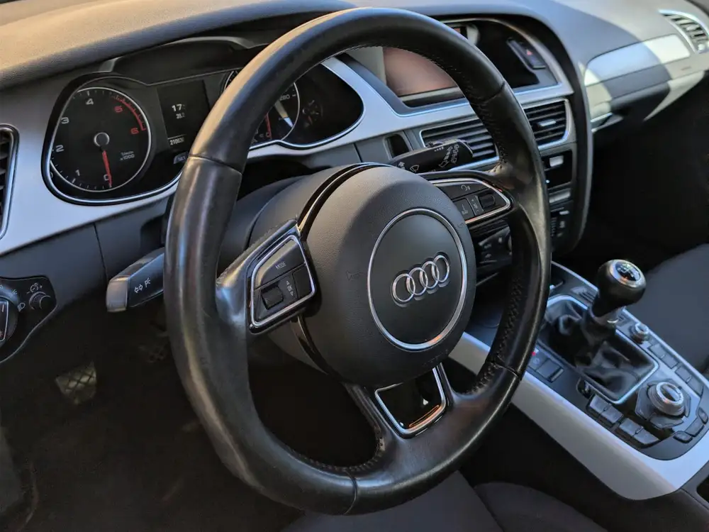 AUDI a4 - Foto 7 | Clidrive