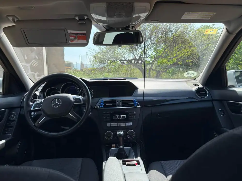 MERCEDES clase c - Foto 5 | Clidrive