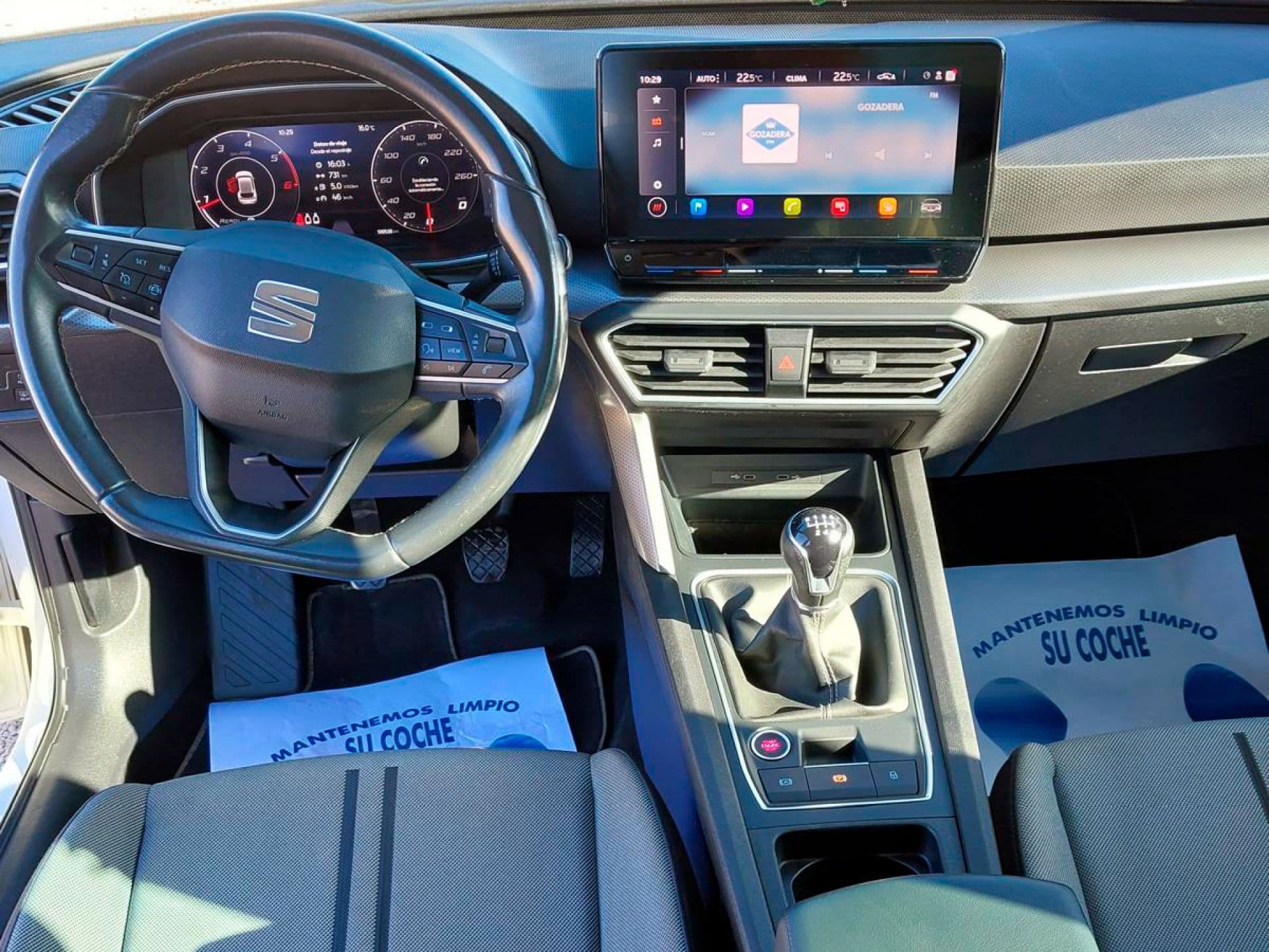 SEAT leon