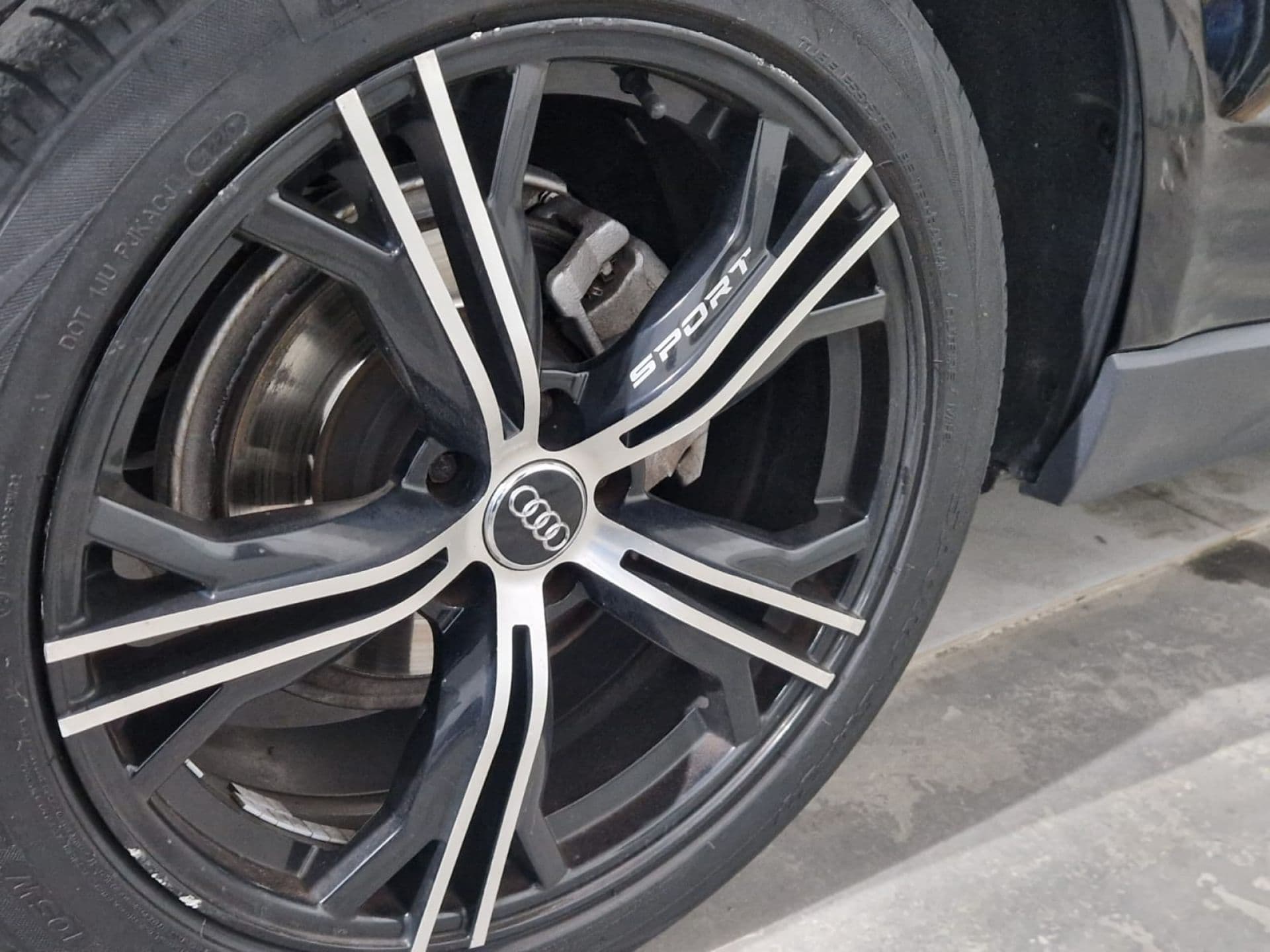 AUDI q5 sportback