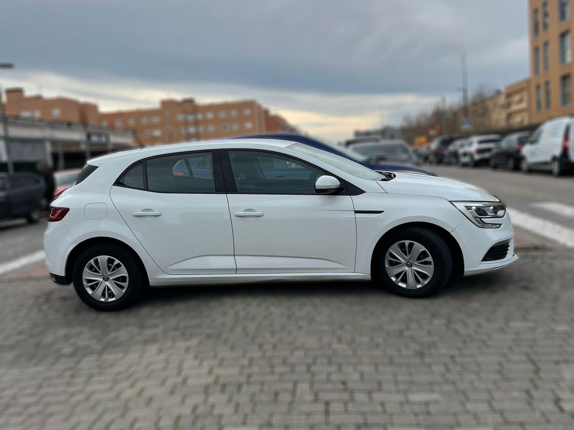 RENAULT megane