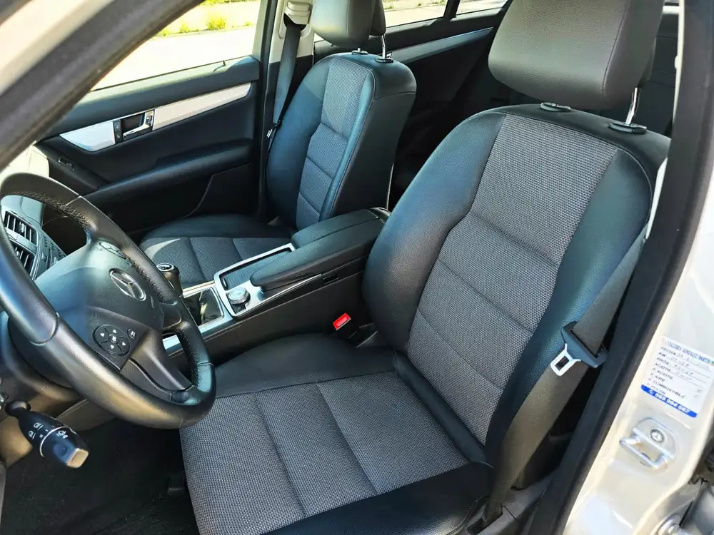 MERCEDES clase c - Foto 9 | Clidrive