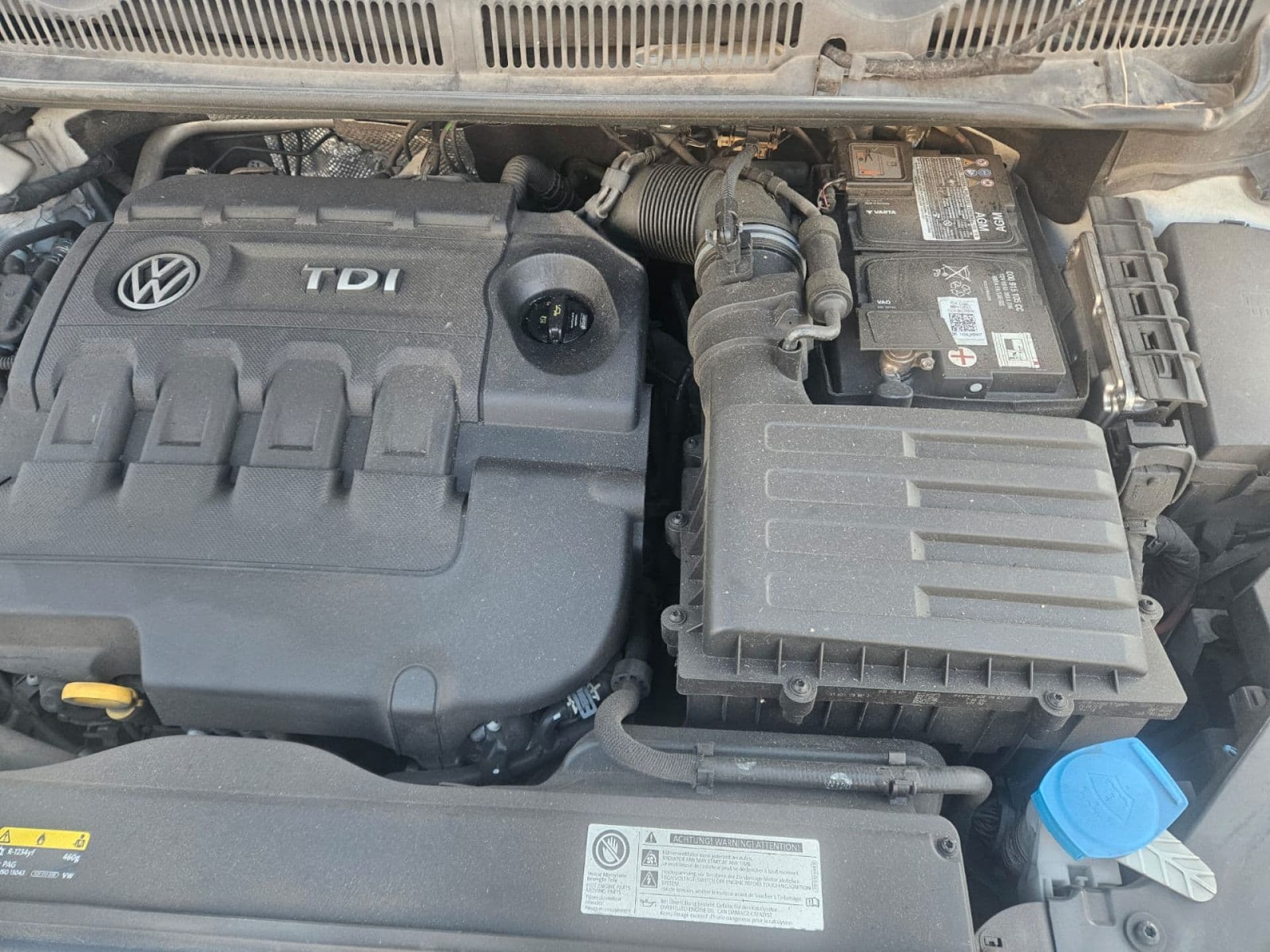 VOLKSWAGEN touran