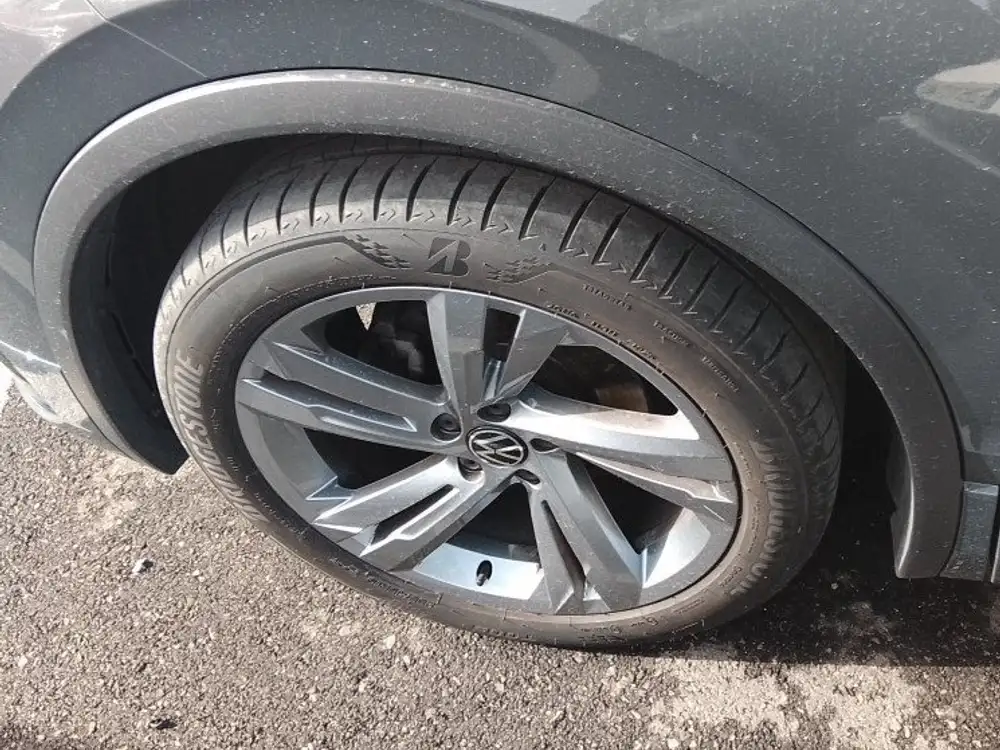 VOLKSWAGEN tiguan - Foto 15 | Clidrive