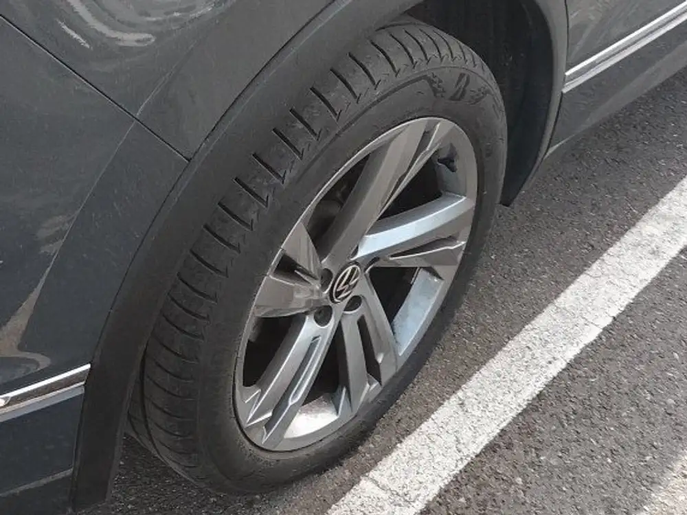 VOLKSWAGEN tiguan - Foto 17 | Clidrive