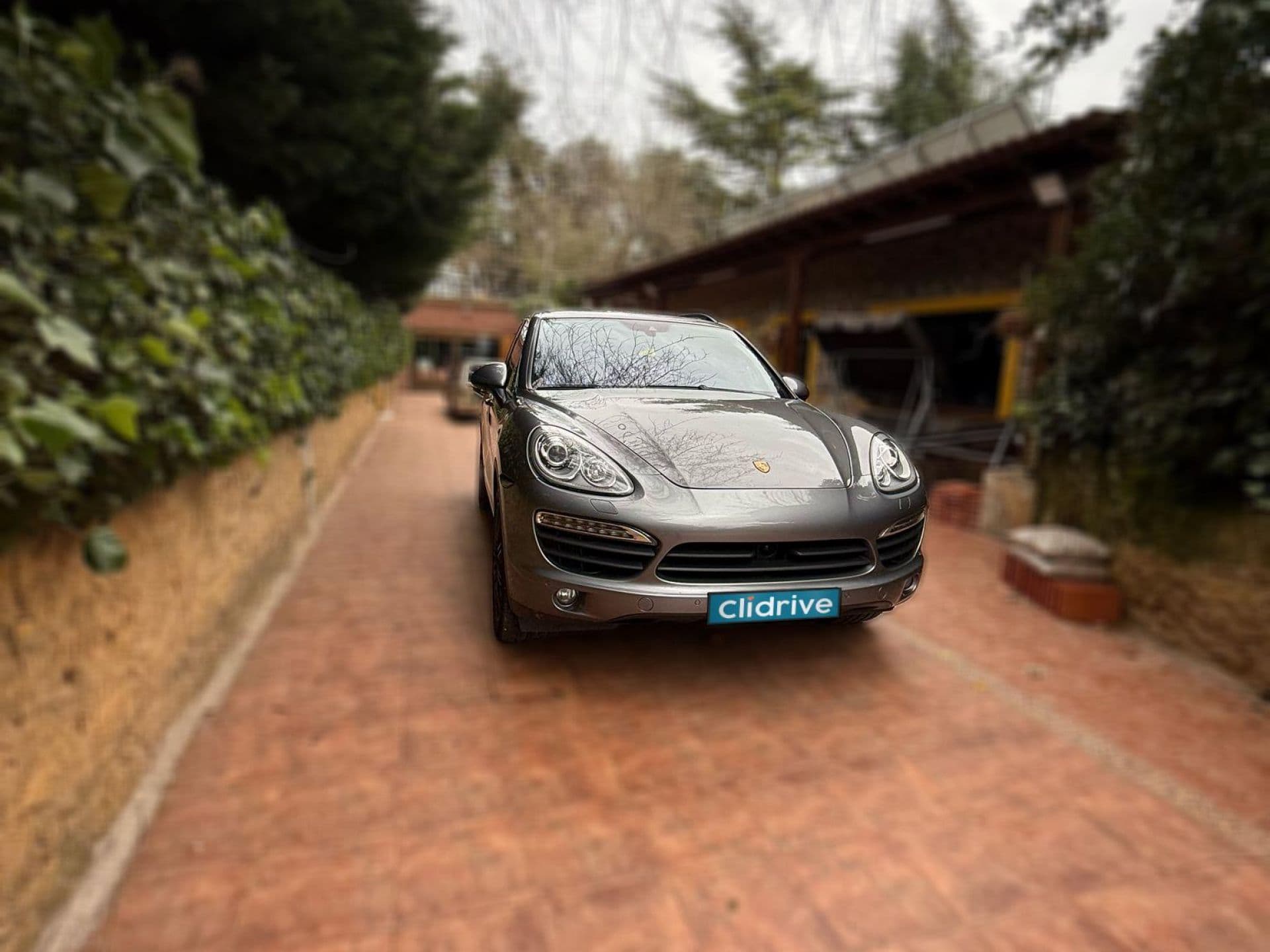 PORSCHE cayenne