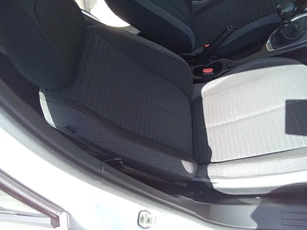 PEUGEOT 2008 - Foto 11 | Clidrive