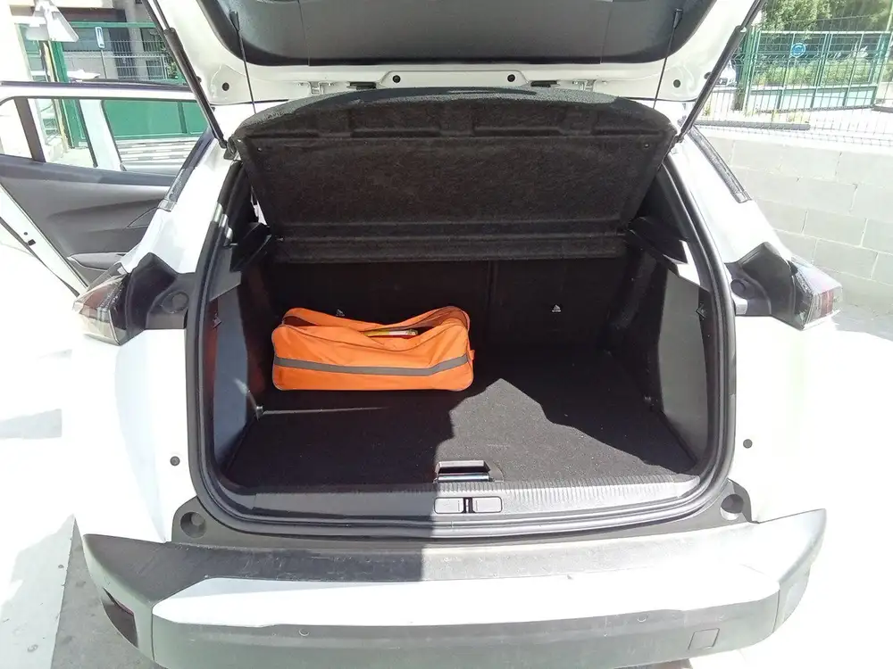 PEUGEOT 2008 - Foto 14 | Clidrive