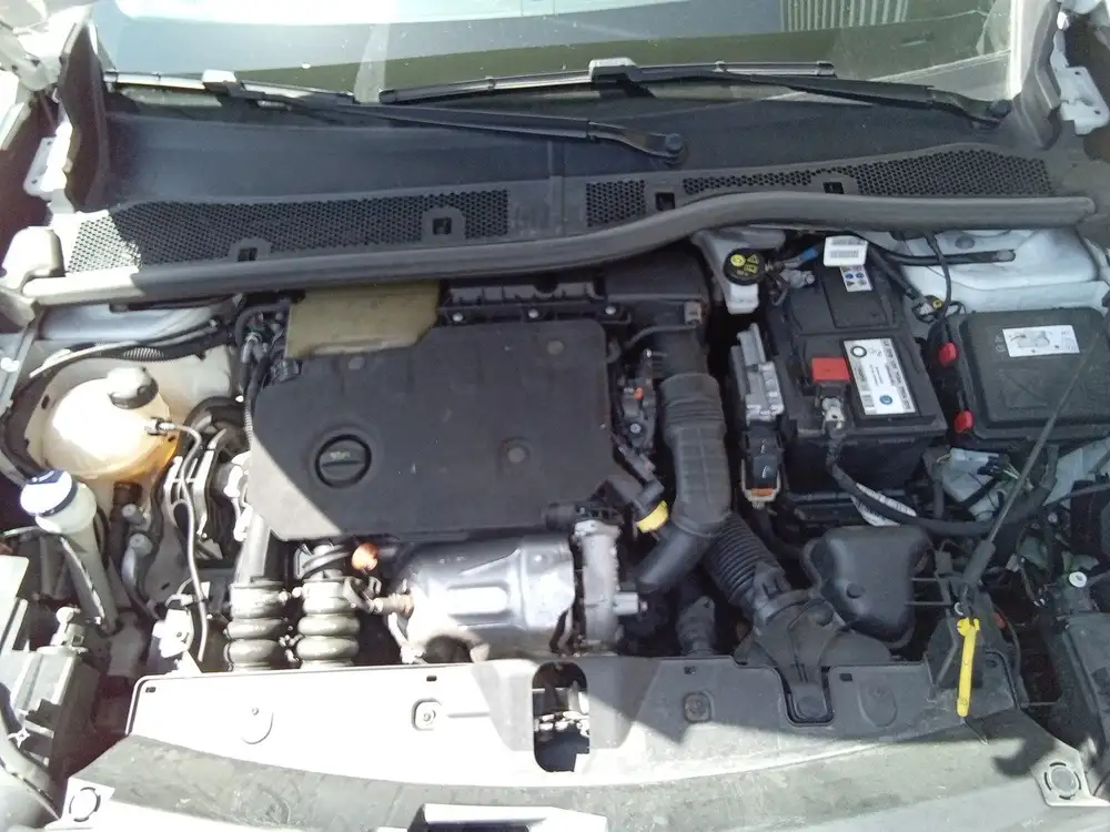 PEUGEOT 2008 - Foto 15 | Clidrive