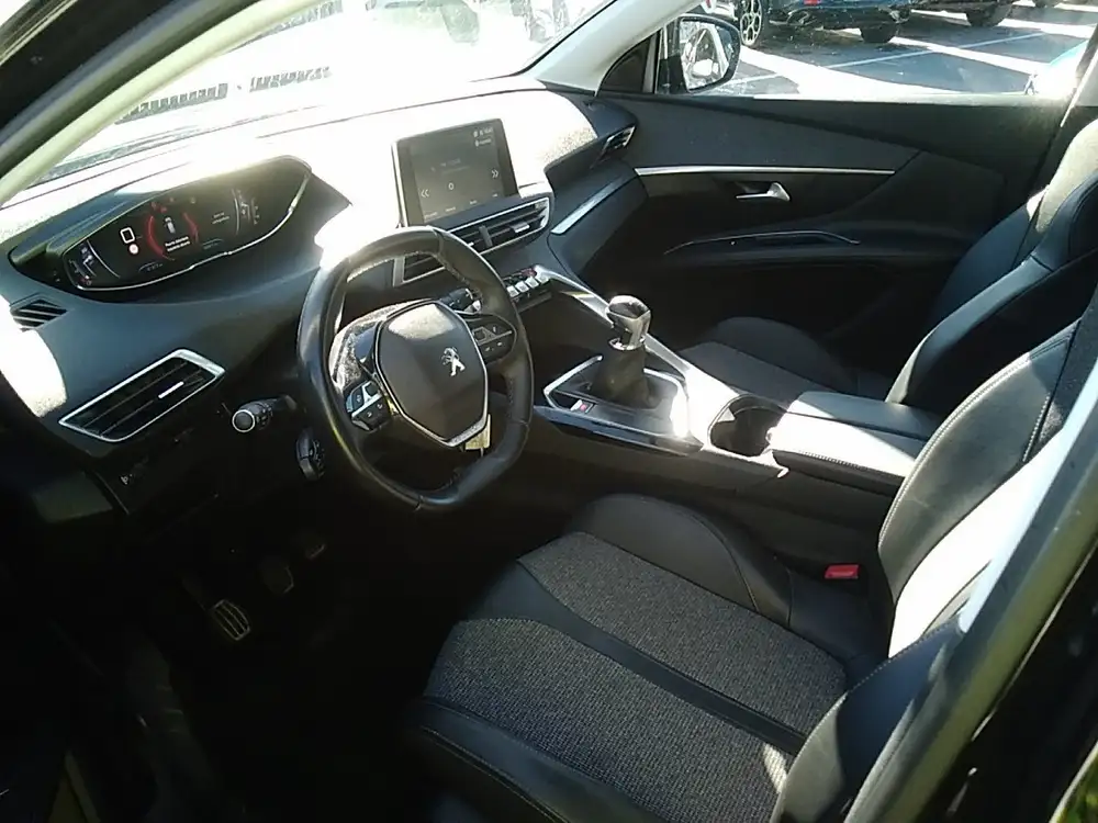 PEUGEOT 3008 - Foto 7 | Clidrive