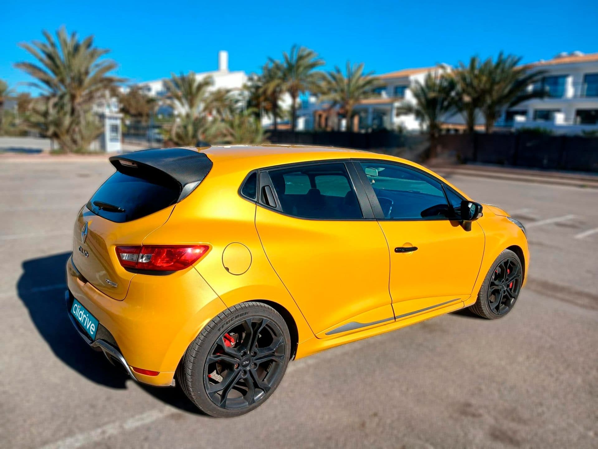 RENAULT clio