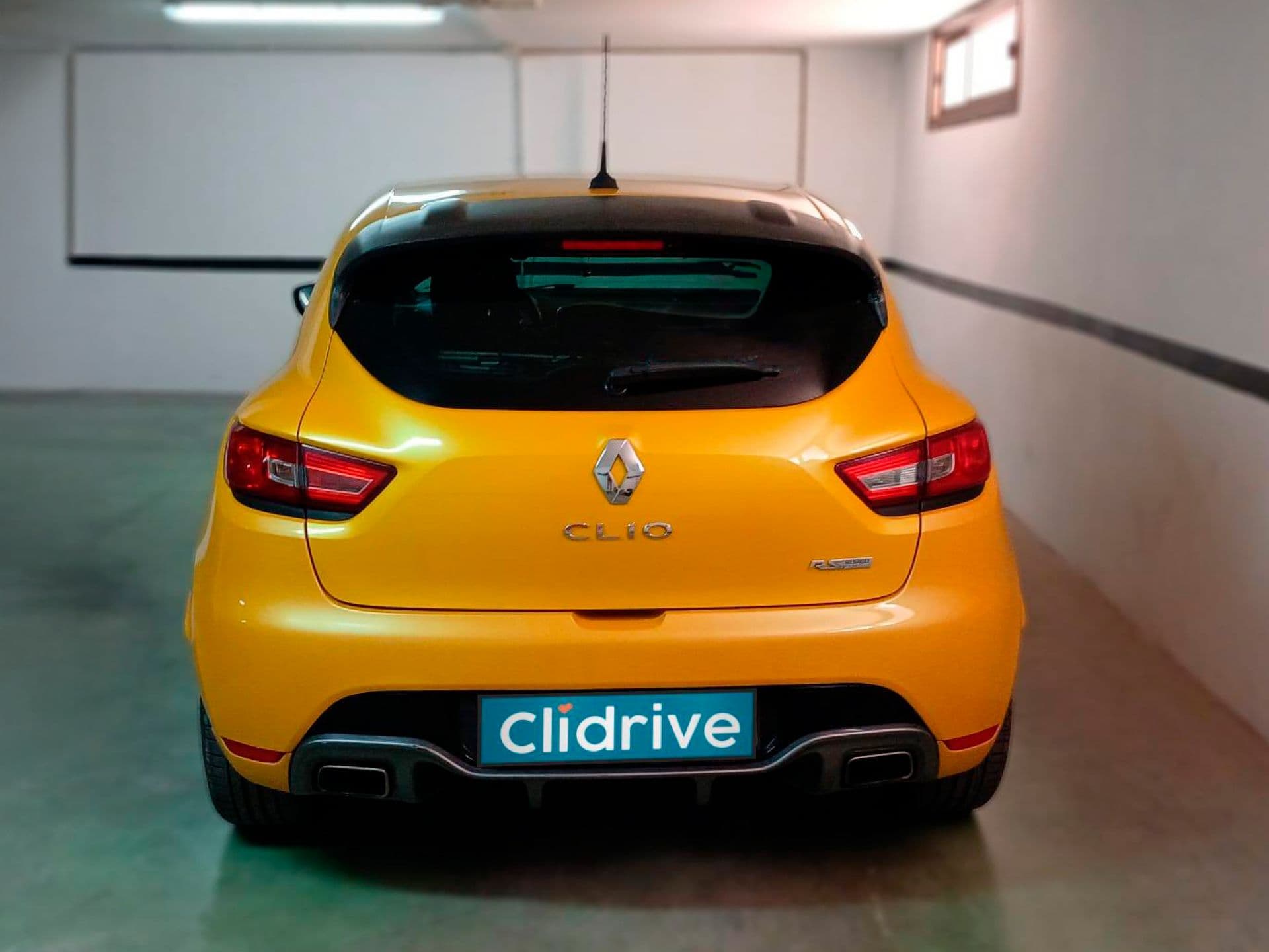 RENAULT clio