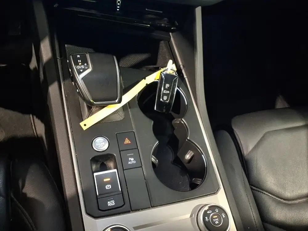 VOLKSWAGEN touareg - Foto 9 | Clidrive