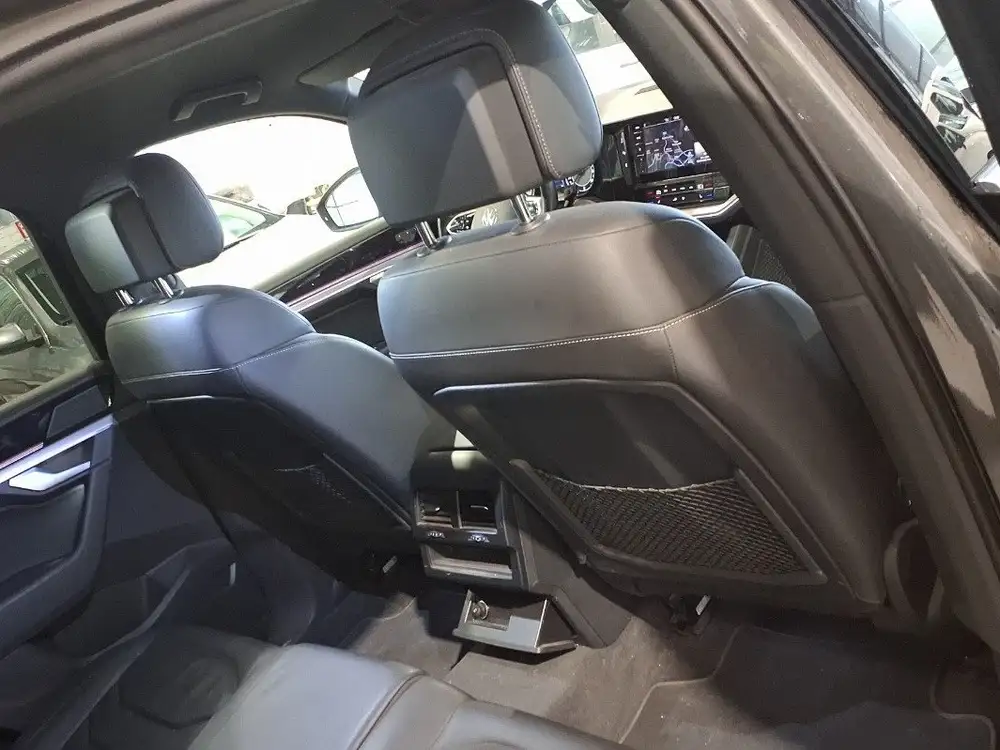 VOLKSWAGEN touareg - Foto 12 | Clidrive