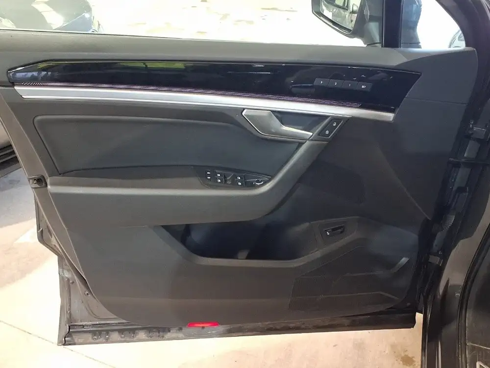 VOLKSWAGEN touareg - Foto 15 | Clidrive