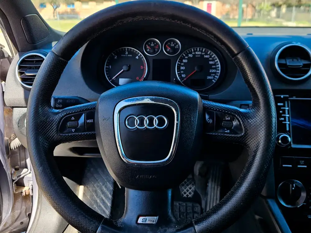 AUDI a3 - Foto 5 | Clidrive