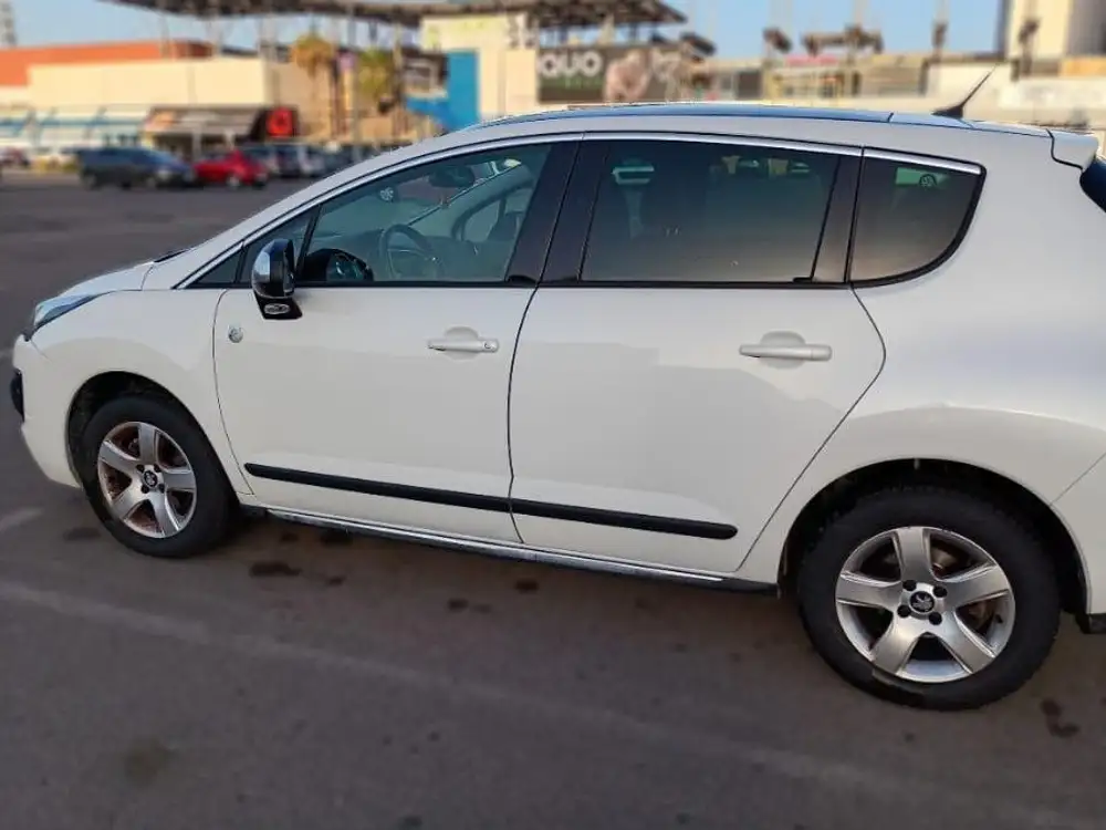 PEUGEOT 3008 de segunda mano | Clidrive