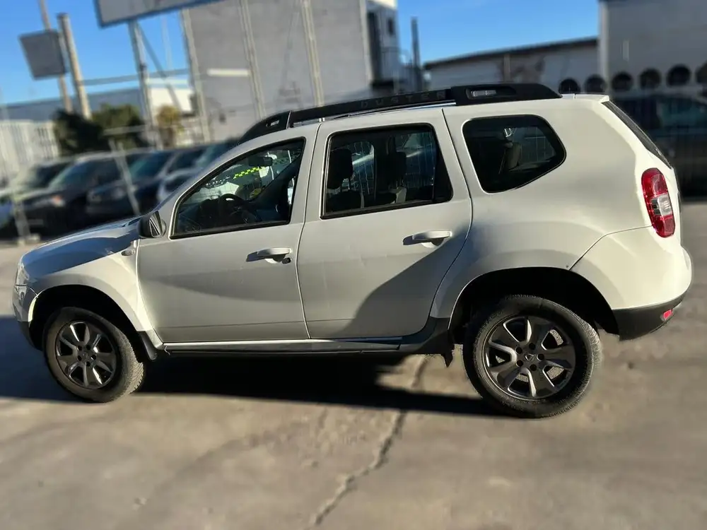 DACIA duster - Foto 6 | Clidrive